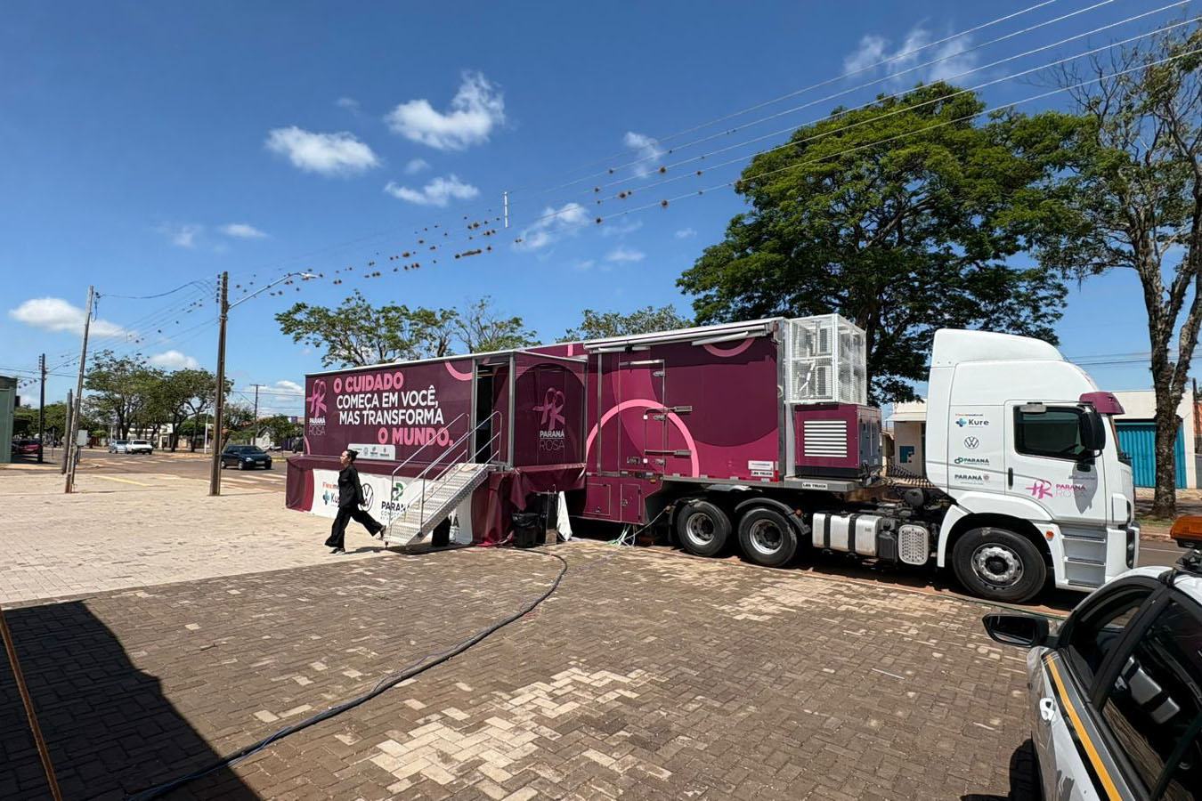 Palmas lidera atendimento regional com 1.850 exames e consultas na Carreta da Mulher