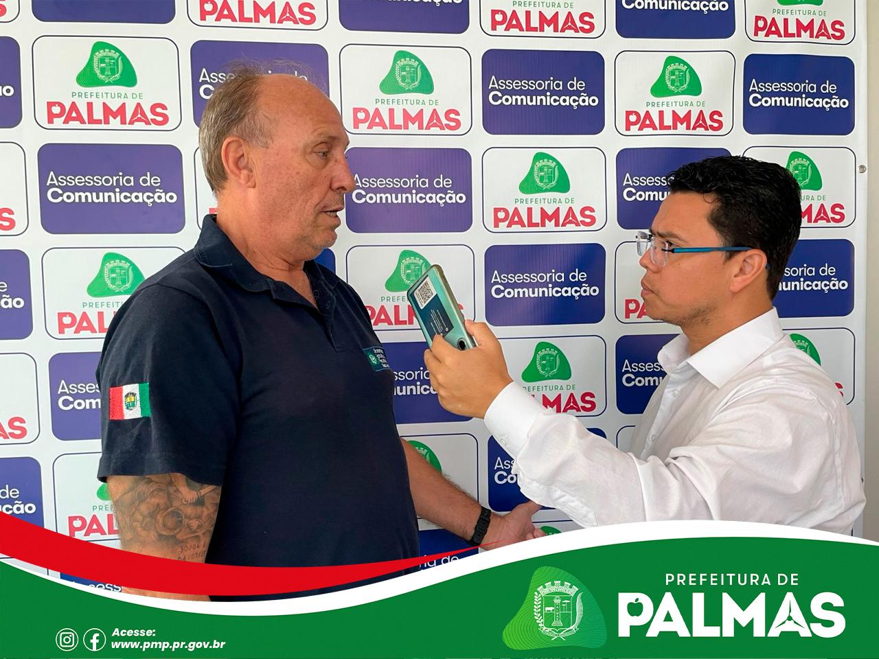 Palestra técnica aborda sistemas de condução e porta-enxertos para manejo de 